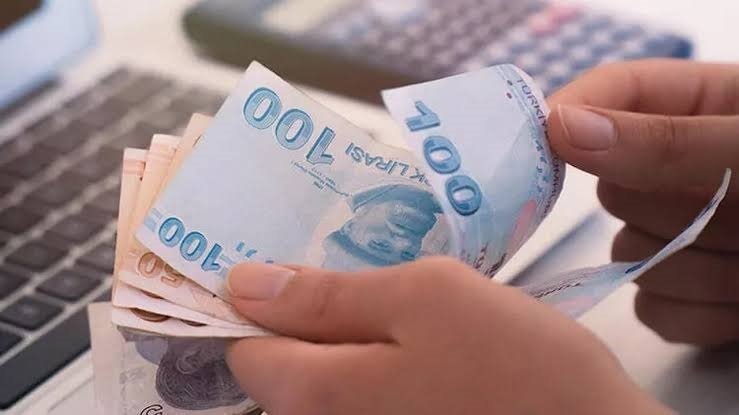 Emekli Ve Dar Gelirliden Zam Talebi