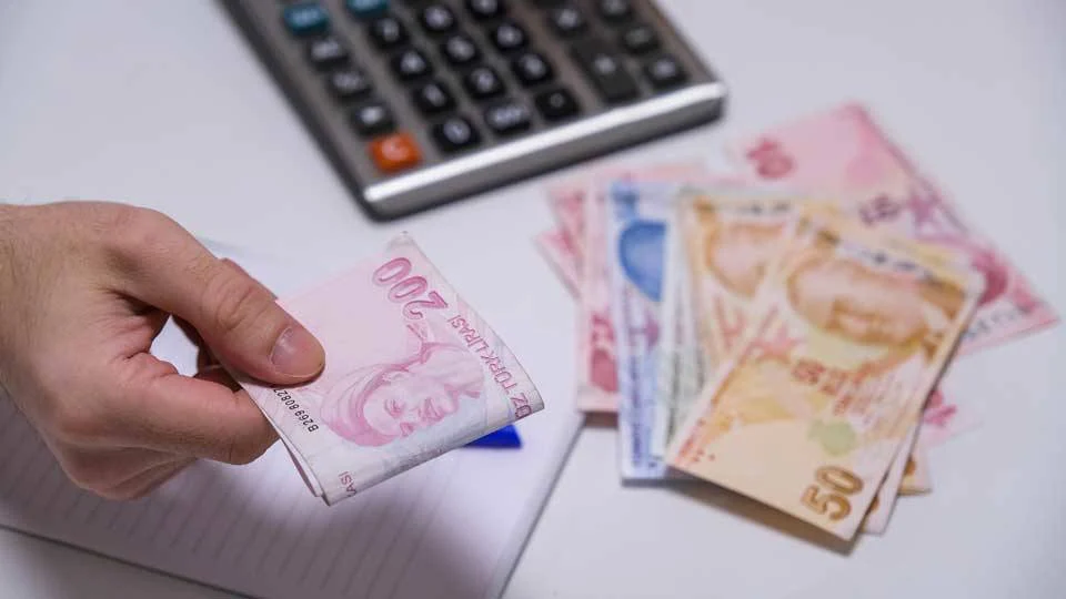 Asgari Ücret İçin Ankara Kulislerinde İki Senaryo: Yüzde 50 Artış İddiası Gündemde